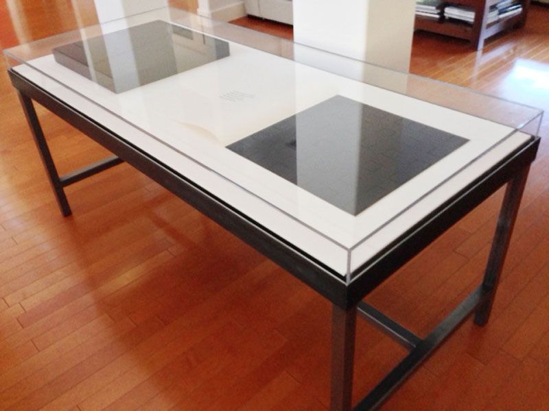 sicardi-metal-exhibition-table-3