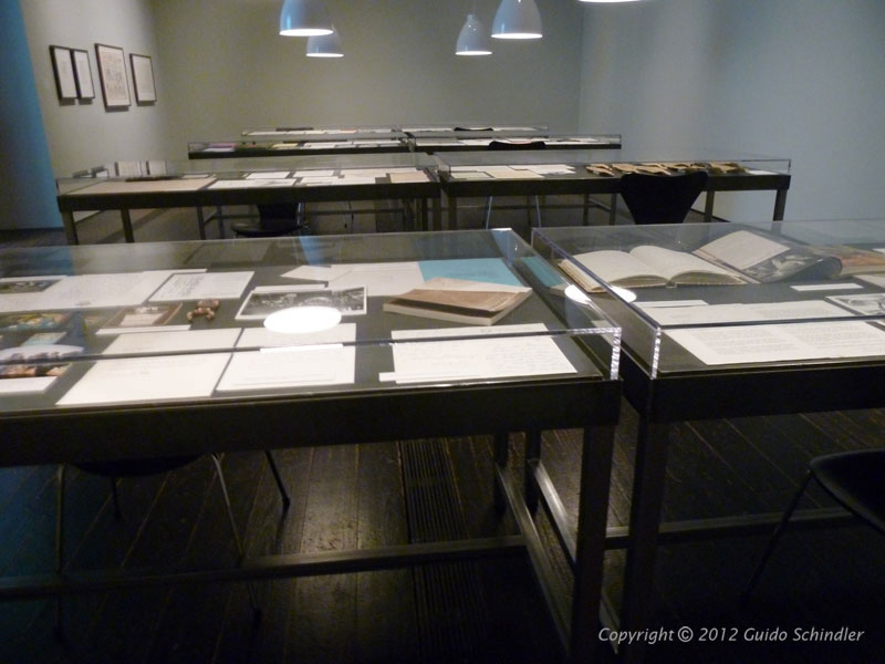 Menil-Steel-Tables-4