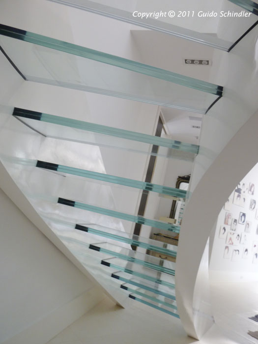 Metal & Glass Staircase 4